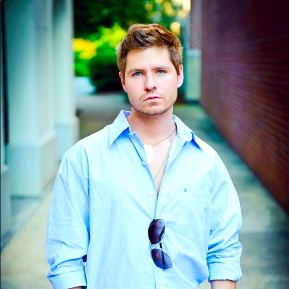 Meet your Posher, Christopher